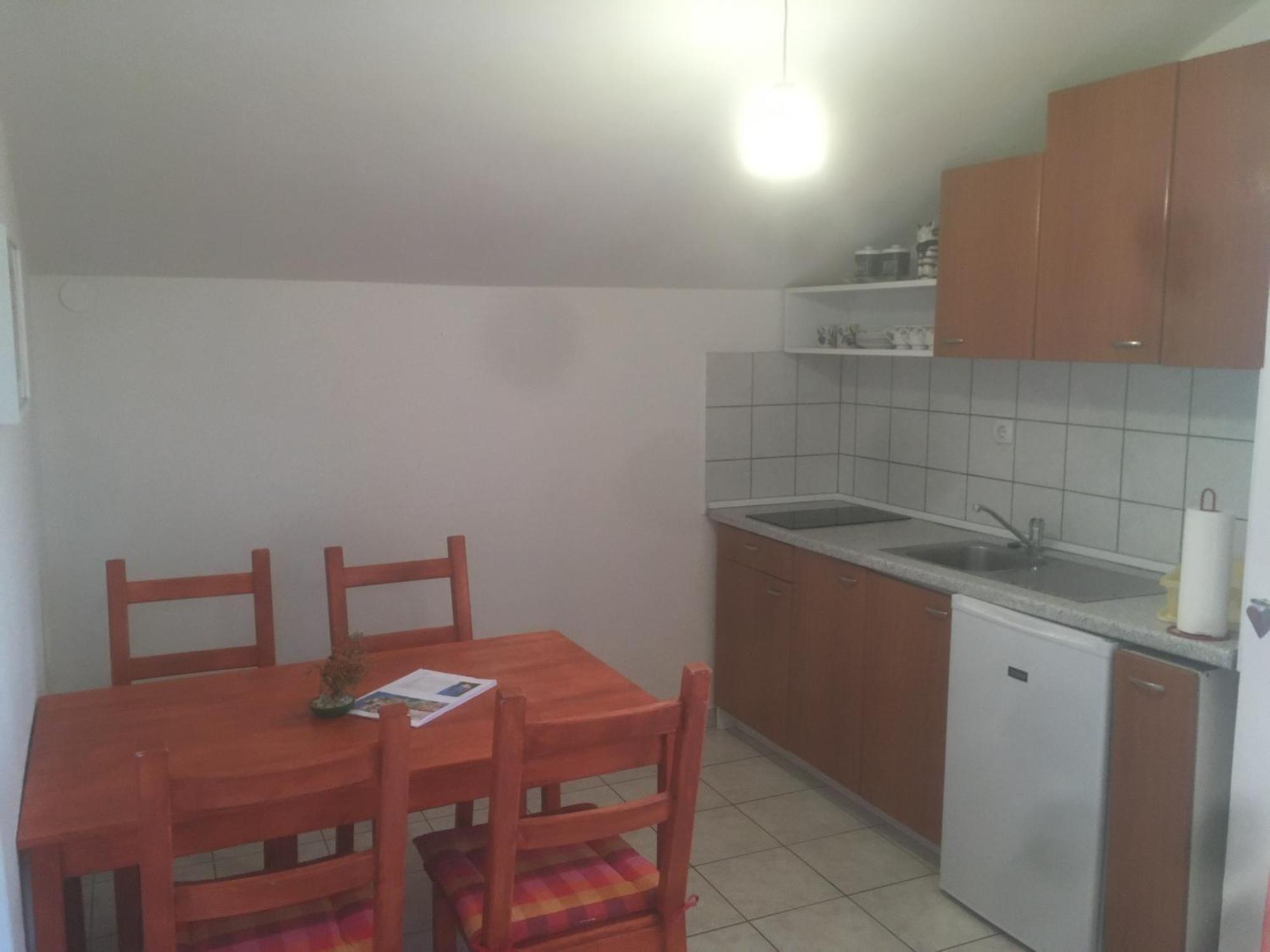 Apartments Maleo سفيتي بيتار المظهر الخارجي الصورة